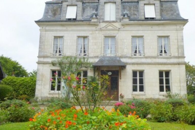 Maison de Maître, secteur CORMEILLES