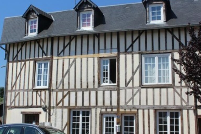 IMMEUBLE DE RAPPORT, secteur CORMEILLES