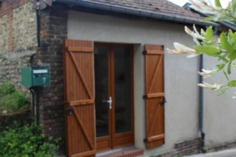 Maison, secteur CORMEILLES