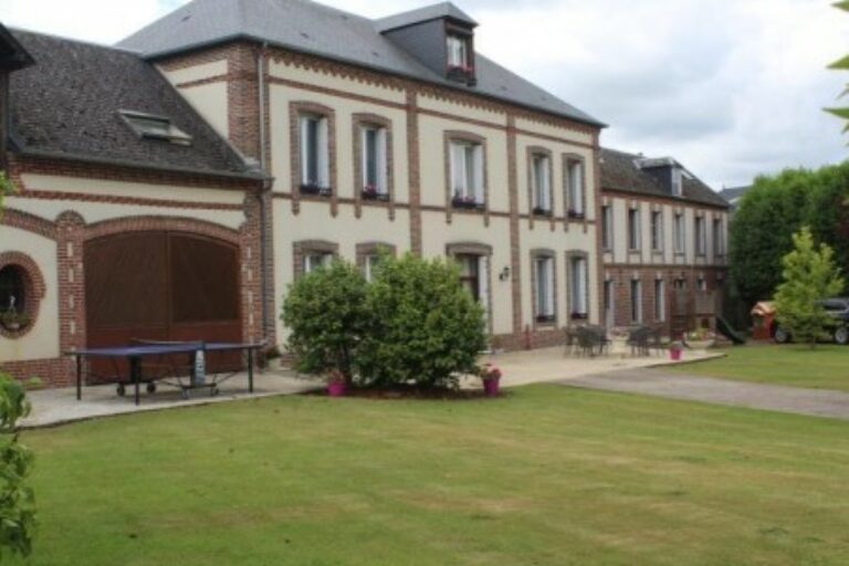 Maison de Maître, secteur CORMEILLES