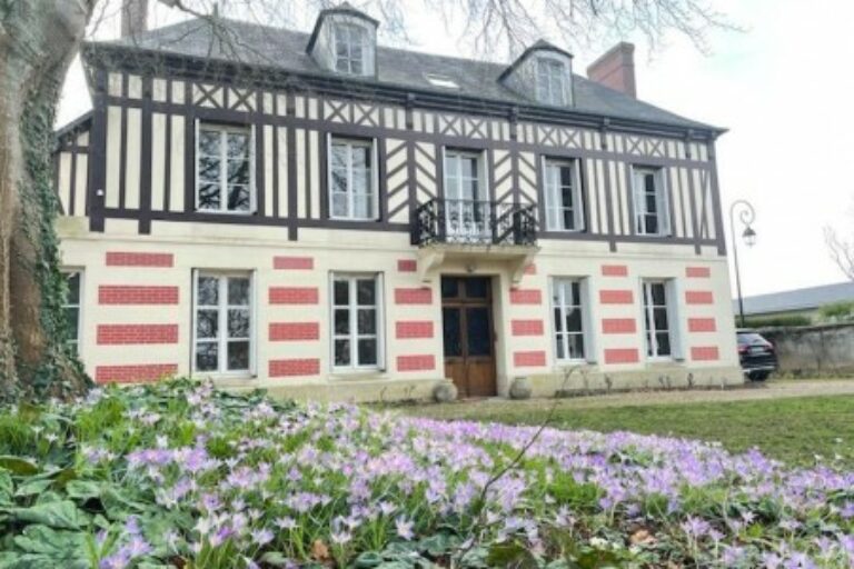 Maison de Maître, secteur CORMEILLES