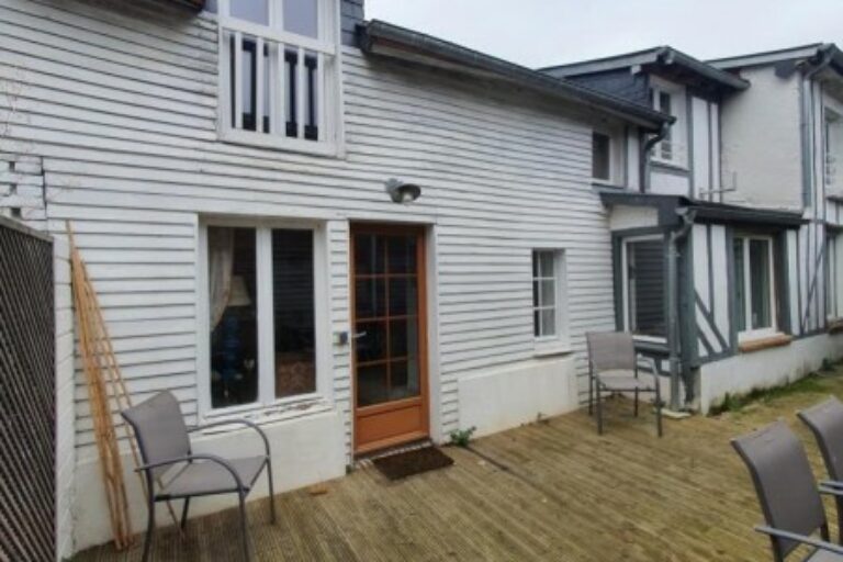 Maison de ville, secteur CORMEILLES